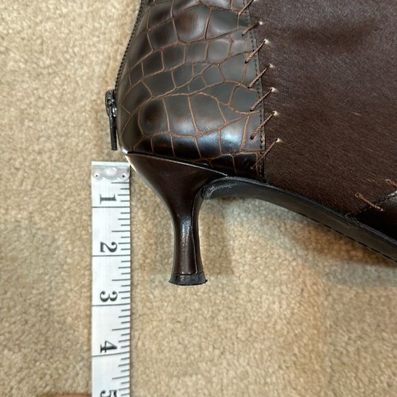 Stuart Weitzman Women Leather Heeled Booties Size 7.5 M - Picture 14 of 14